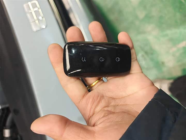 Фото 9 - Geely Galaxy L6