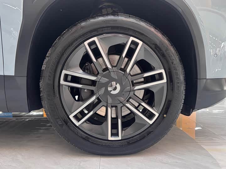 Фото 10 - Nio ES6