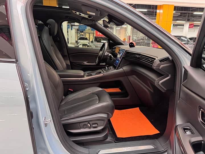 Фото 19 - Nio ES6