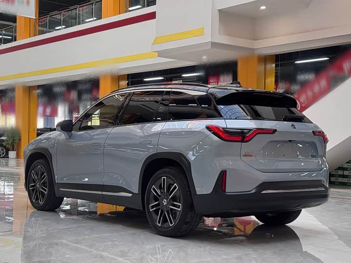 Фото 4 - Nio ES6