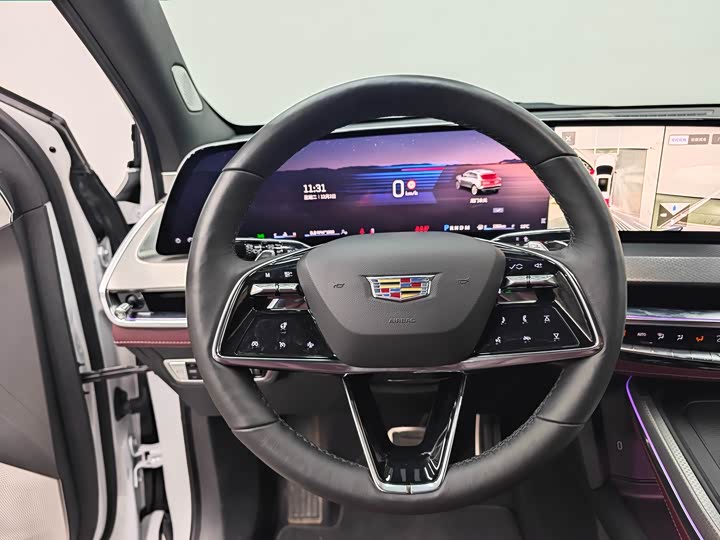 Фото 14 - Cadillac XT5