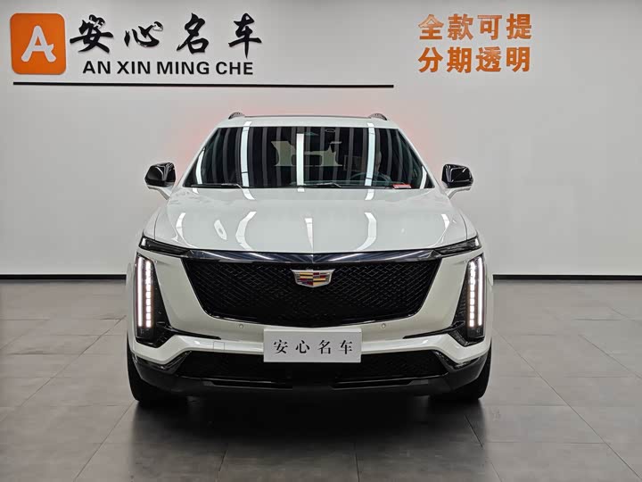 Фото 2 - Cadillac XT5
