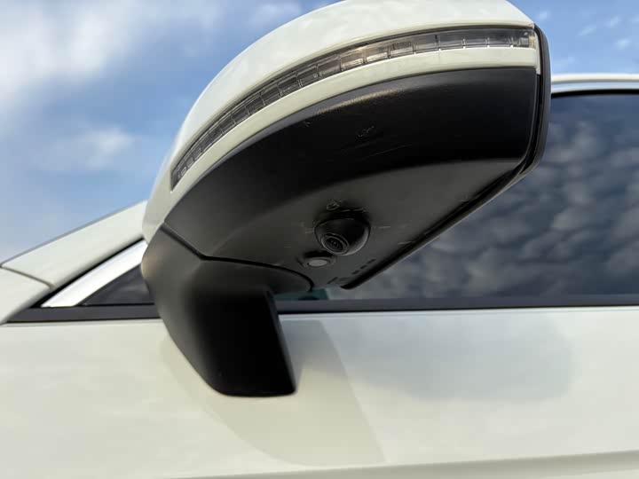 Фото 24 - Volkswagen Tayron