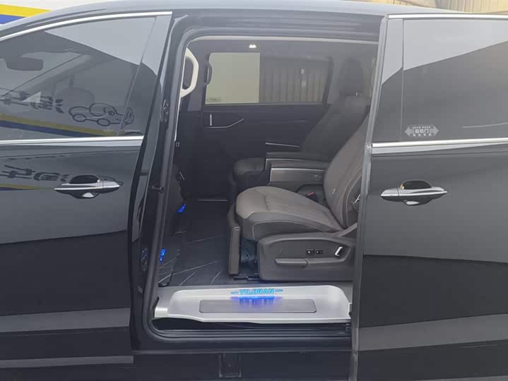 Фото 11 - Volkswagen Viloran