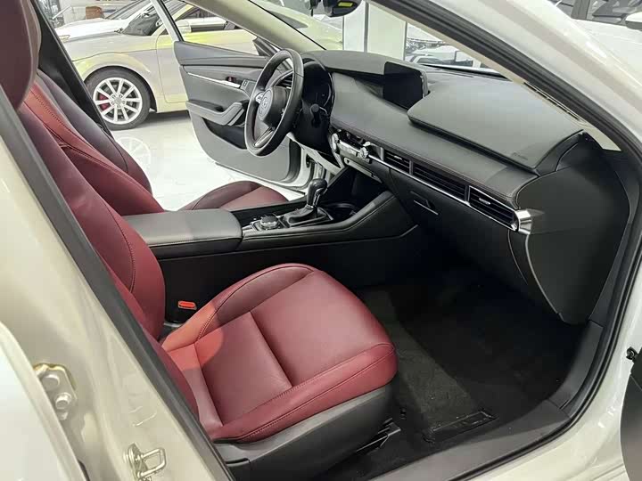 Фото 12 - Mazda 3 (Axela)