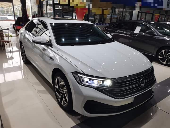 Фото 4 - Volkswagen Sagitar L