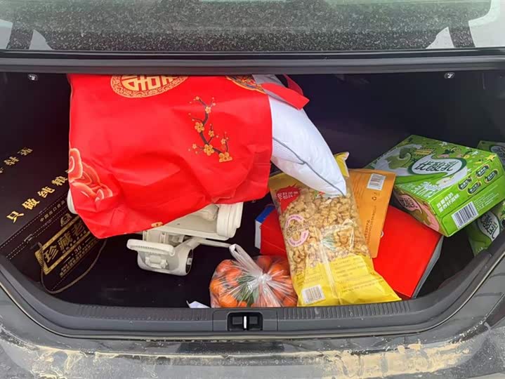 Фото 4 - Toyota Camry