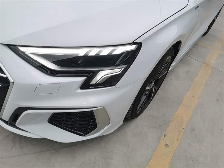 Фото 24 - Audi A3