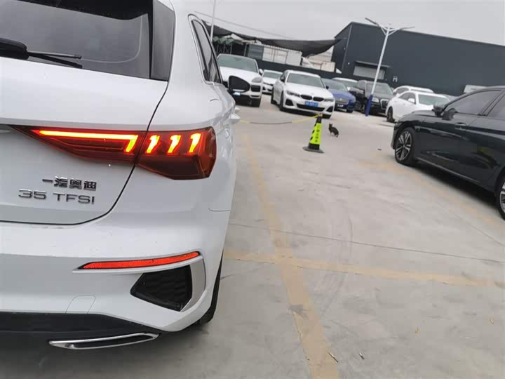 Фото 8 - Audi A3