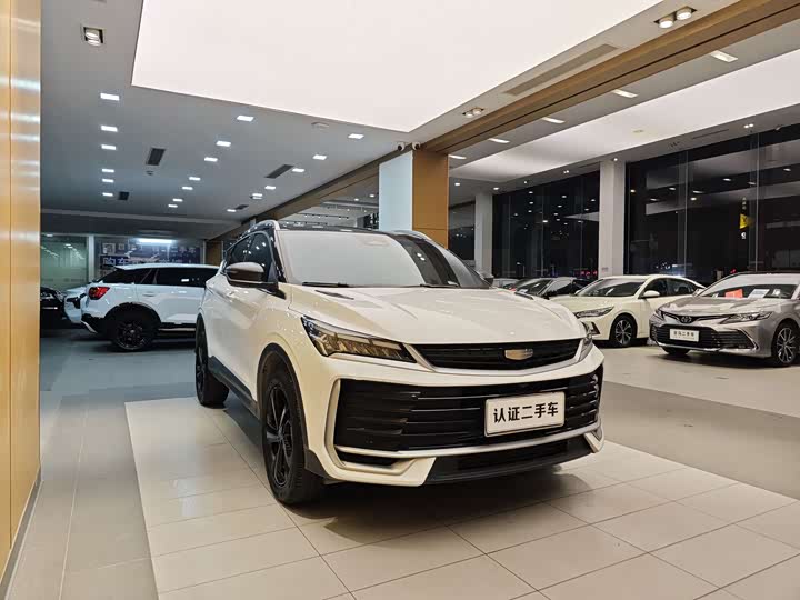 Фото 4 - Geely Coolray