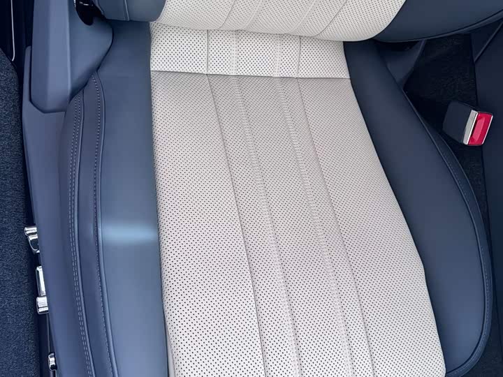 Фото 6 - Bentley Continental GT