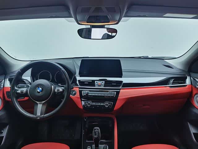 Фото 10 - BMW X2