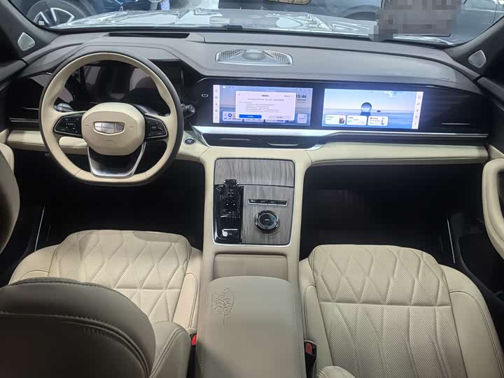 Фото 17 - Geely Monjaro