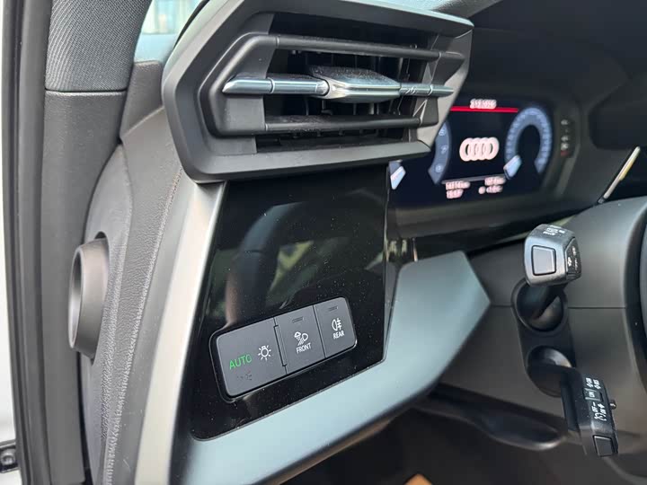 Фото 14 - Audi A3