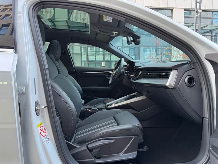 Фото 22 - Audi A3