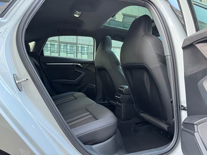 Фото 24 - Audi A3