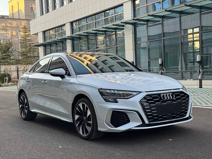 Фото 3 - Audi A3