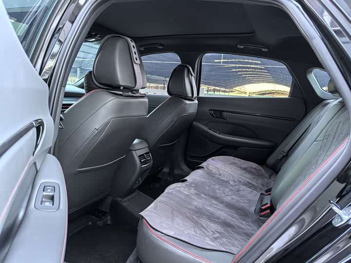 Фото 9 - Hyundai Sonata N Line