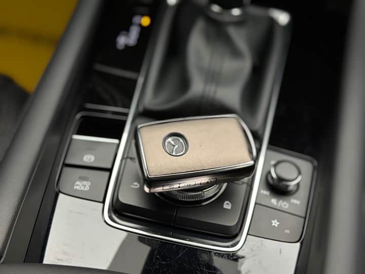 Фото 19 - Mazda 3 (Axela)