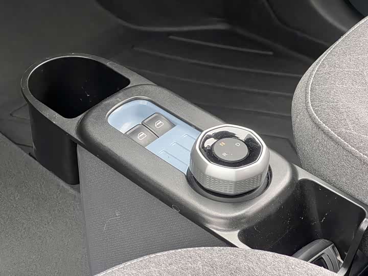 Фото 13 - Geely Galaxy Panda Mini