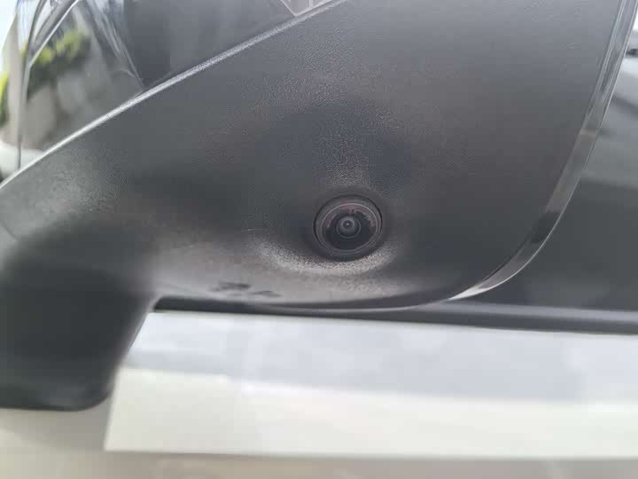 Фото 9 - Changan UNI-V