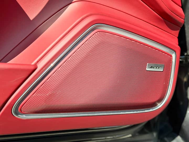 Фото 23 - Porsche Panamera