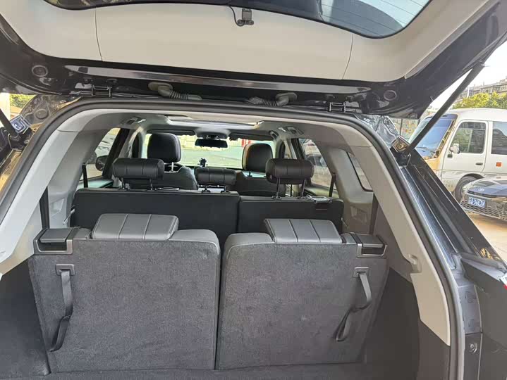 Фото 8 - Chery Tiggo 8