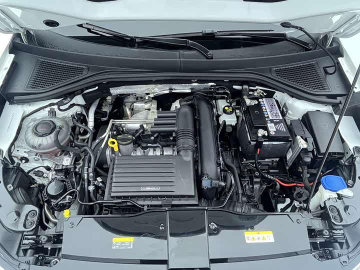 Фото 20 - Volkswagen T-Roc