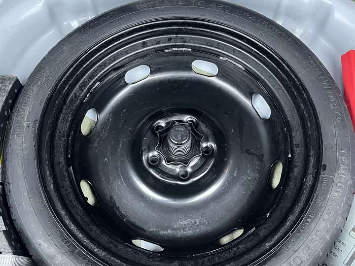 Фото 24 - Volkswagen T-Roc