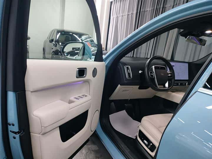 Фото 16 - LiXiang L7