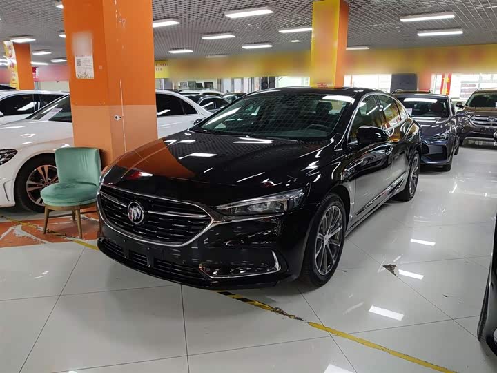 Фото 2 - Buick LaCrosse