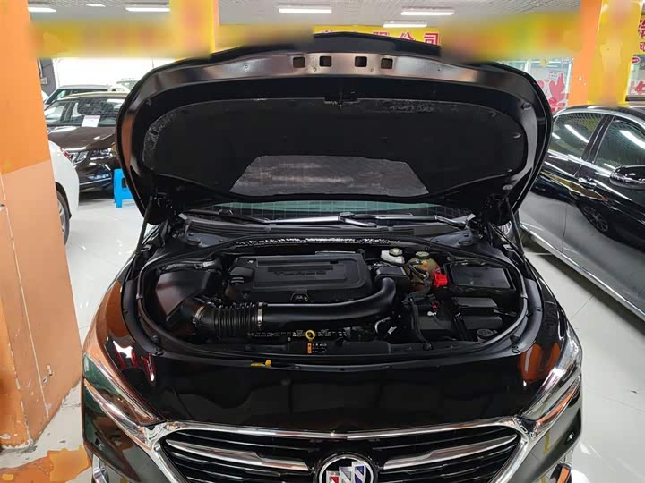 Фото 20 - Buick LaCrosse