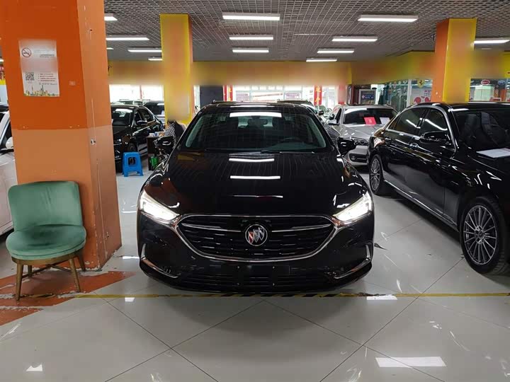 Фото 3 - Buick LaCrosse