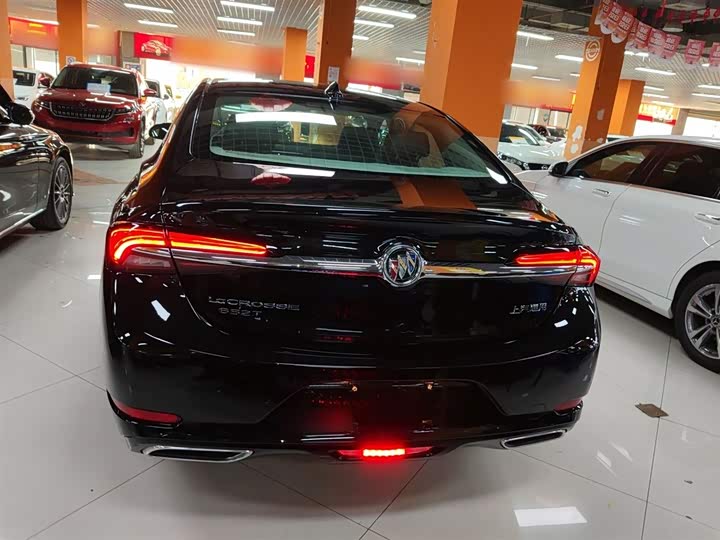 Фото 6 - Buick LaCrosse