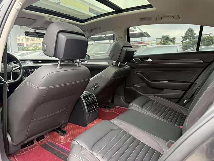 Фото 6 - Volkswagen Magotan