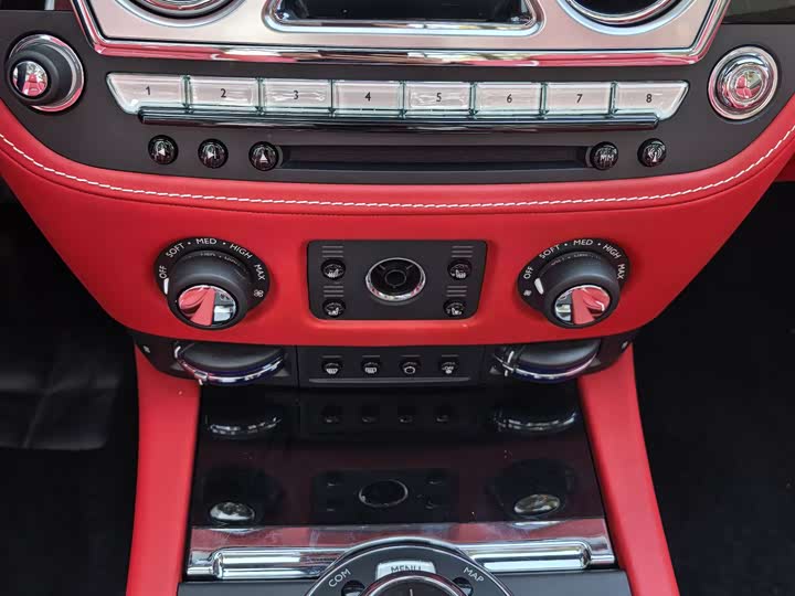 Фото 41 - Rolls-Royce Dawn