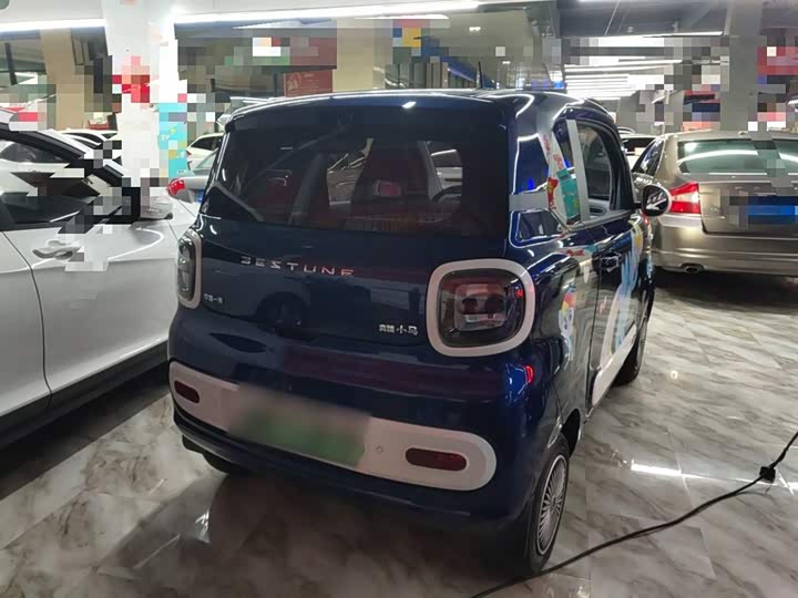 Фото 7 - Bestune Pony