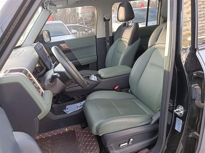 Фото 14 - Chery iCar 03