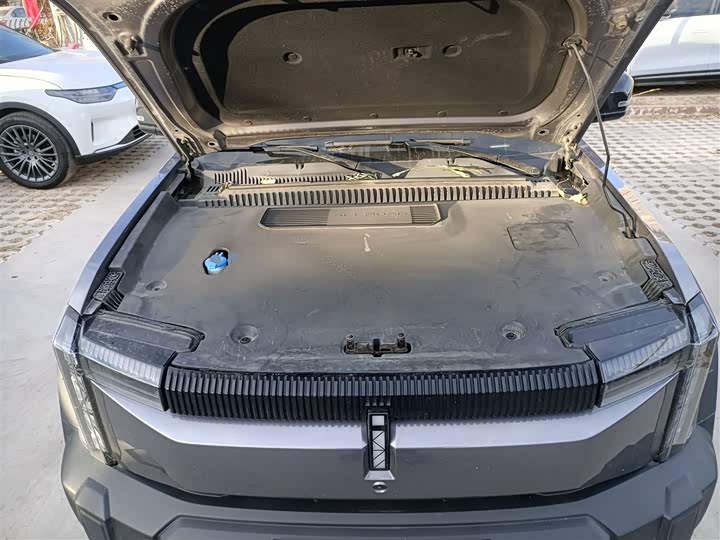 Фото 19 - Chery iCar 03