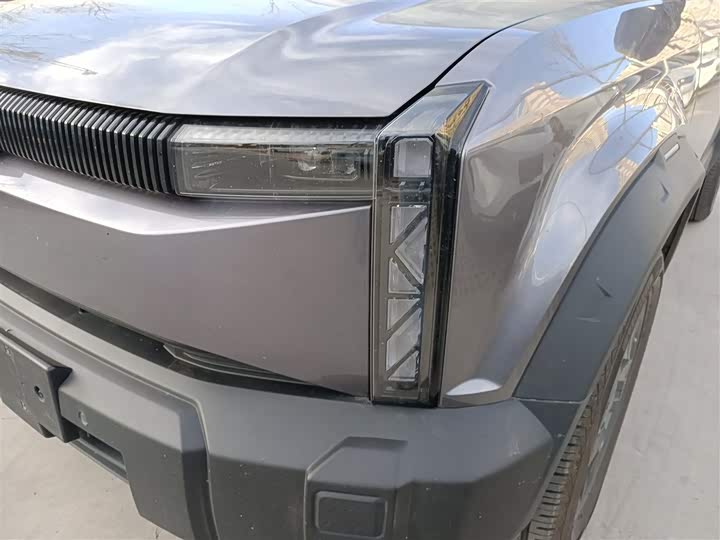 Фото 23 - Chery iCar 03