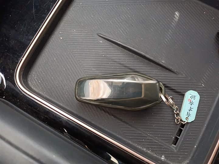 Фото 8 - Chery iCar 03