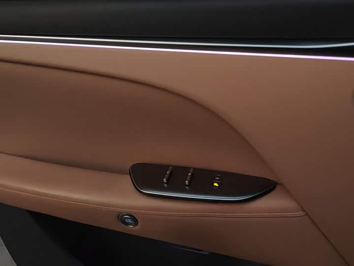 Фото 7 - BAIC Arcfox Alpha T5