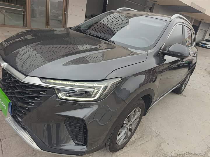 Фото 2 - Roewe RX5