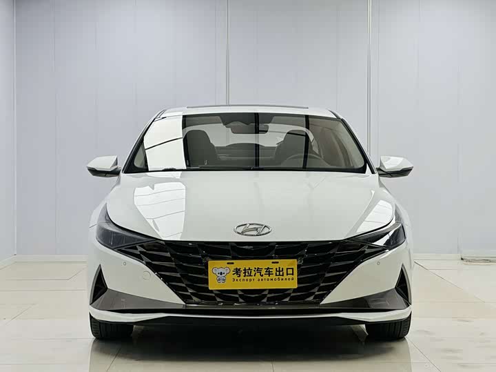 Фото 2 - Hyundai Elantra N line