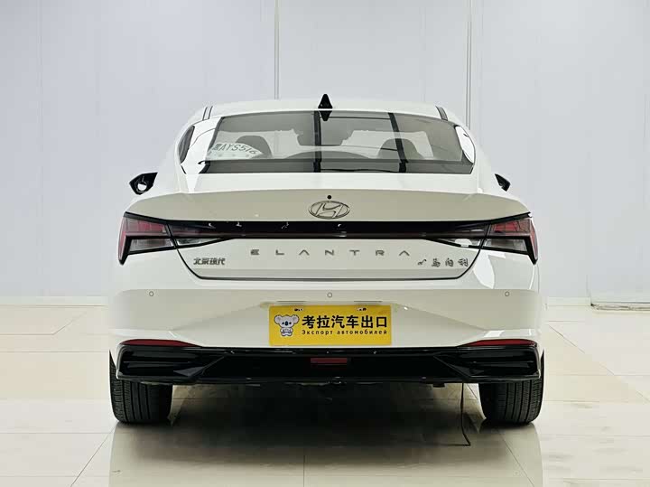 Фото 3 - Hyundai Elantra N line