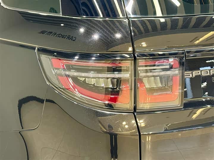 Фото 9 - Land Rover Discovery Sport