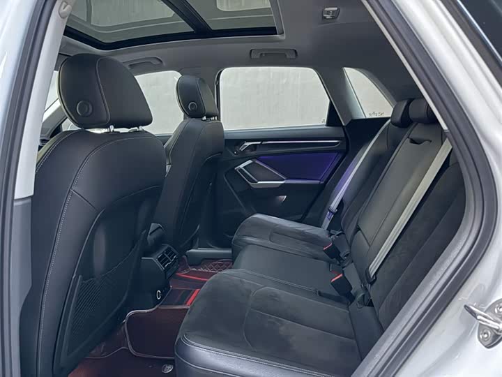 Фото 10 - Audi Q3