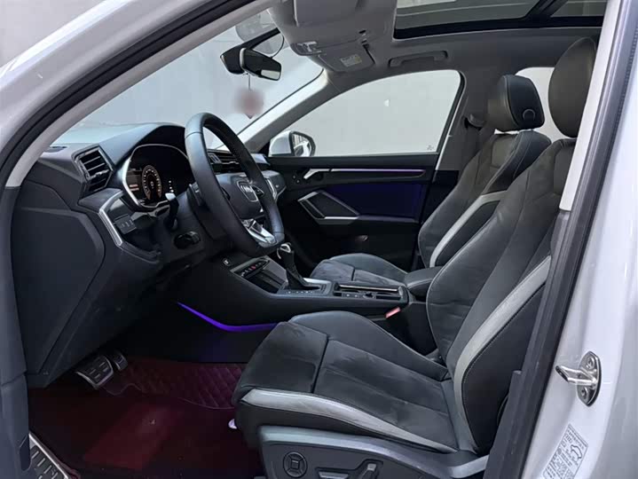 Фото 9 - Audi Q3