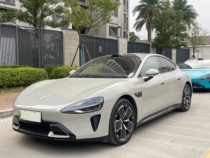 Фото 1 - Xiaomi SU7