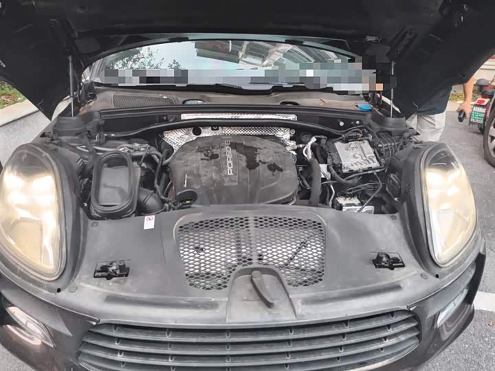 Фото 21 - Porsche Macan